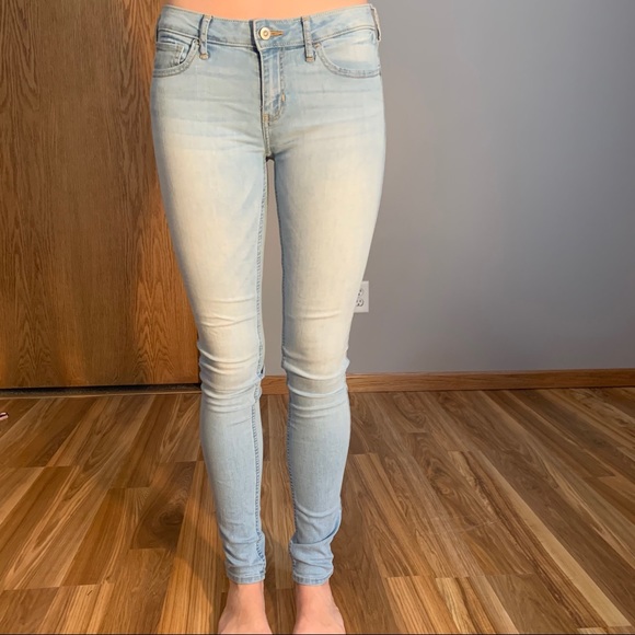 Hollister Jeans Hollister Jeans Super Skinny Size 3l Poshmark